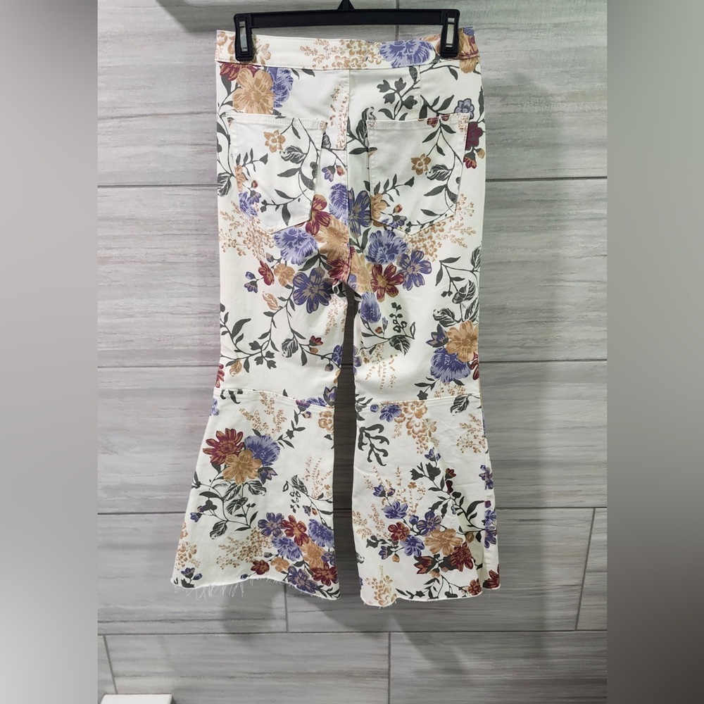 We The Free Youthquake Crop Flare Pants Floral print 27 - Picture 3 of 4